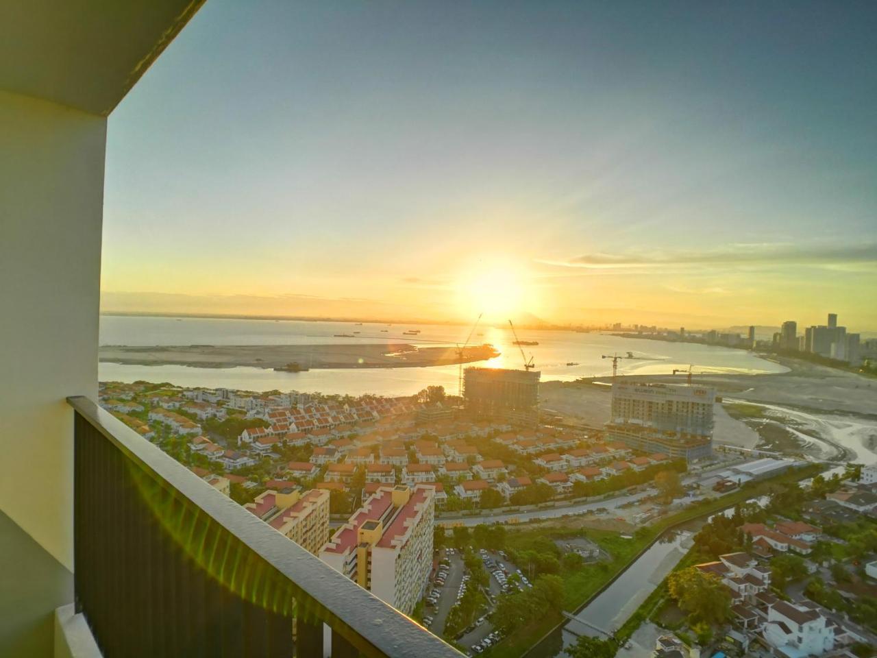The Landmark Seaview Gurney Джордж Таун Екстериор снимка